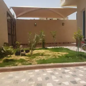 0111 انجاز الظل للمظلات والسواتر | مظلات