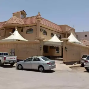 0210 انجاز الظل للمظلات والسواتر | مظلات سيارات