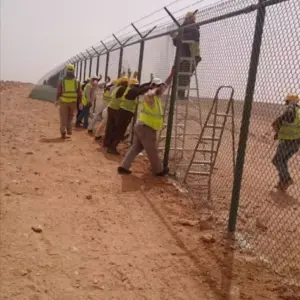 0914 انجاز الظل للمظلات والسواتر | شبوك